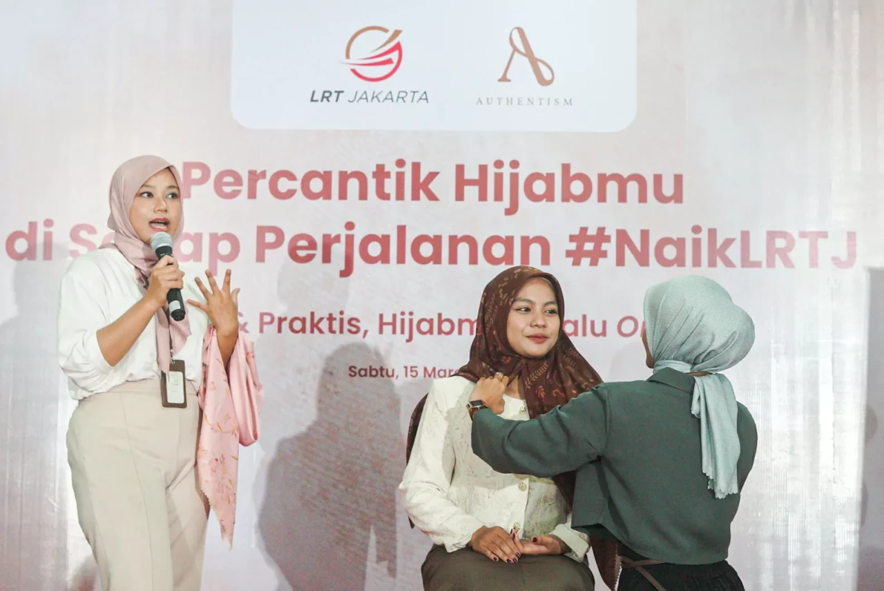 Kompetisi Menata Hijab...