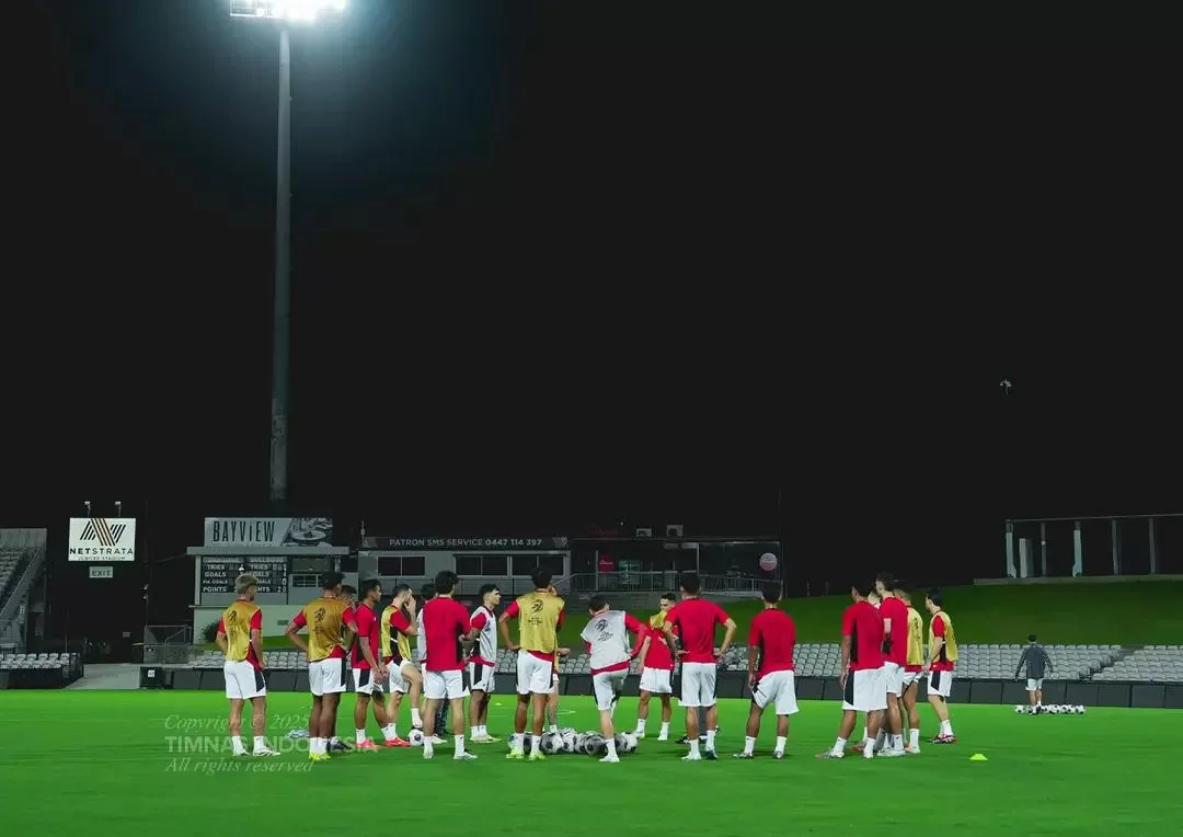 Timnas Indonesia Latihan...
