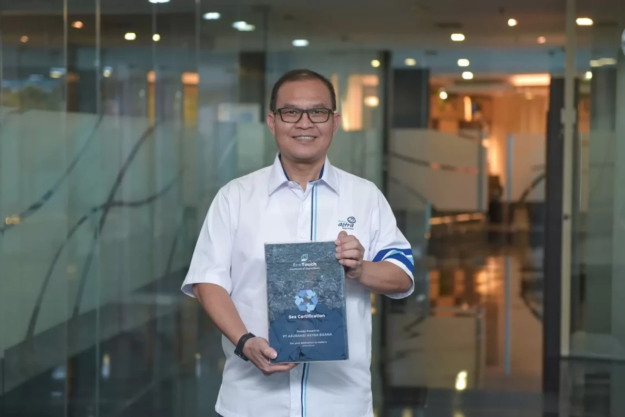 Asuransi Astra Daur...
