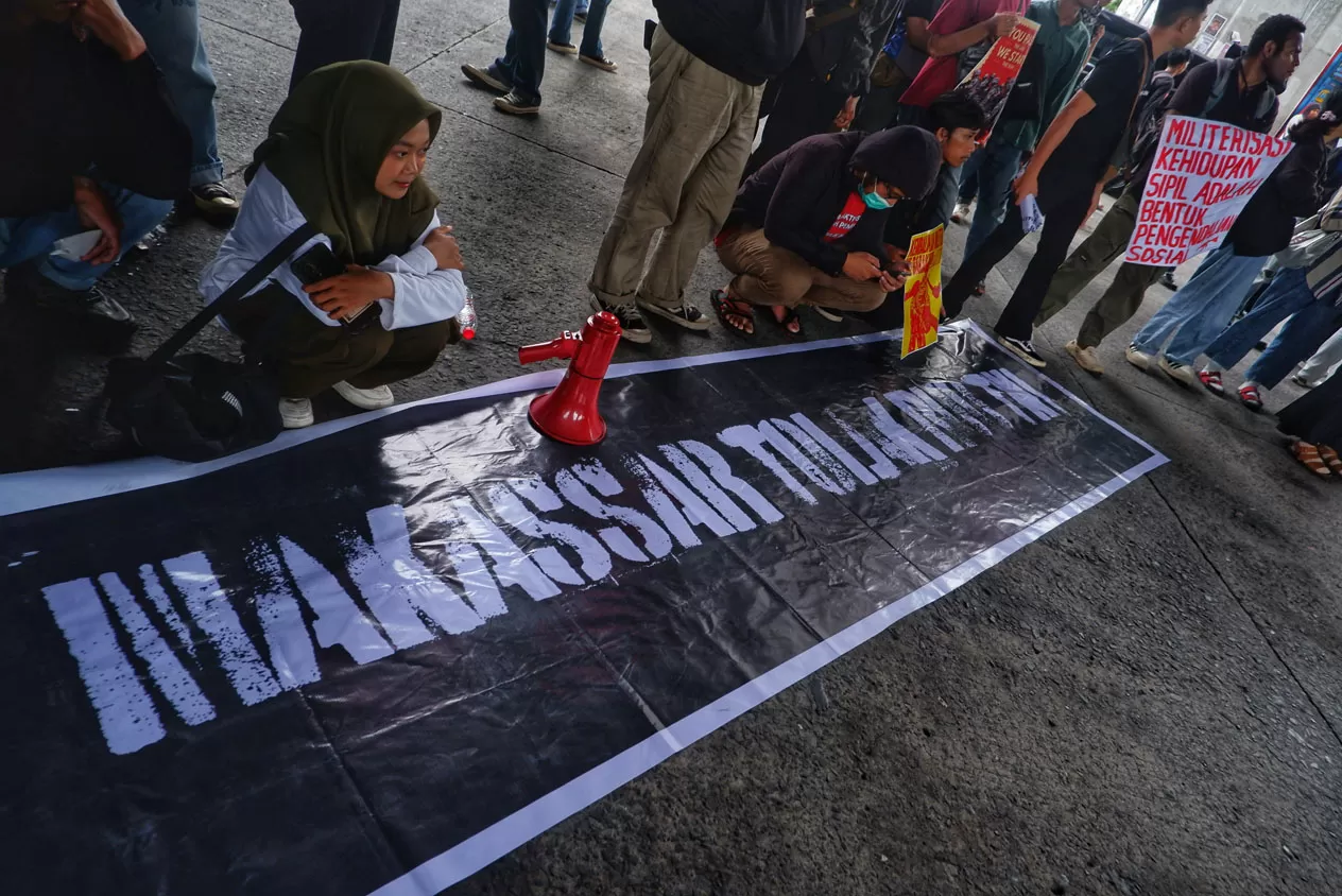 Aliansi Masyarakat Sipil...