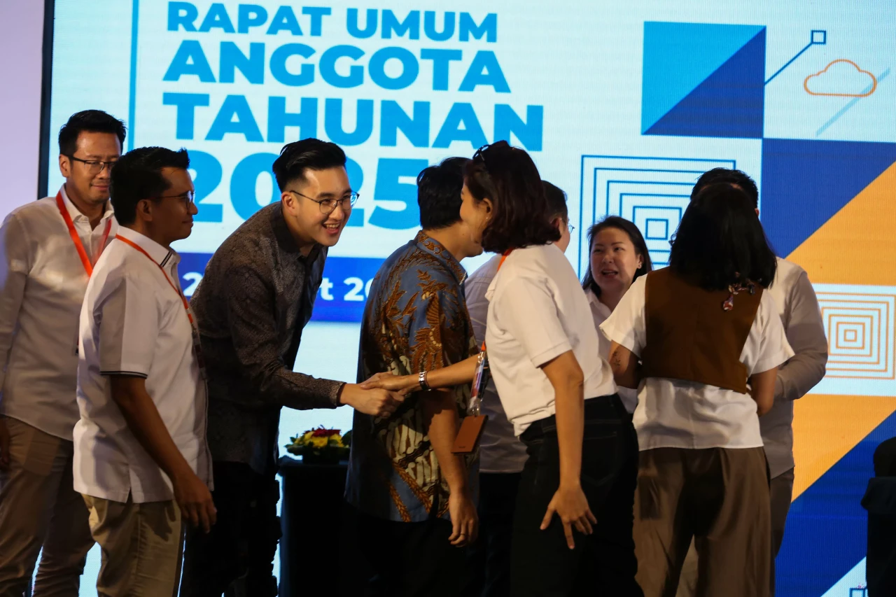 Bos MNC Life Risye Dillianti...