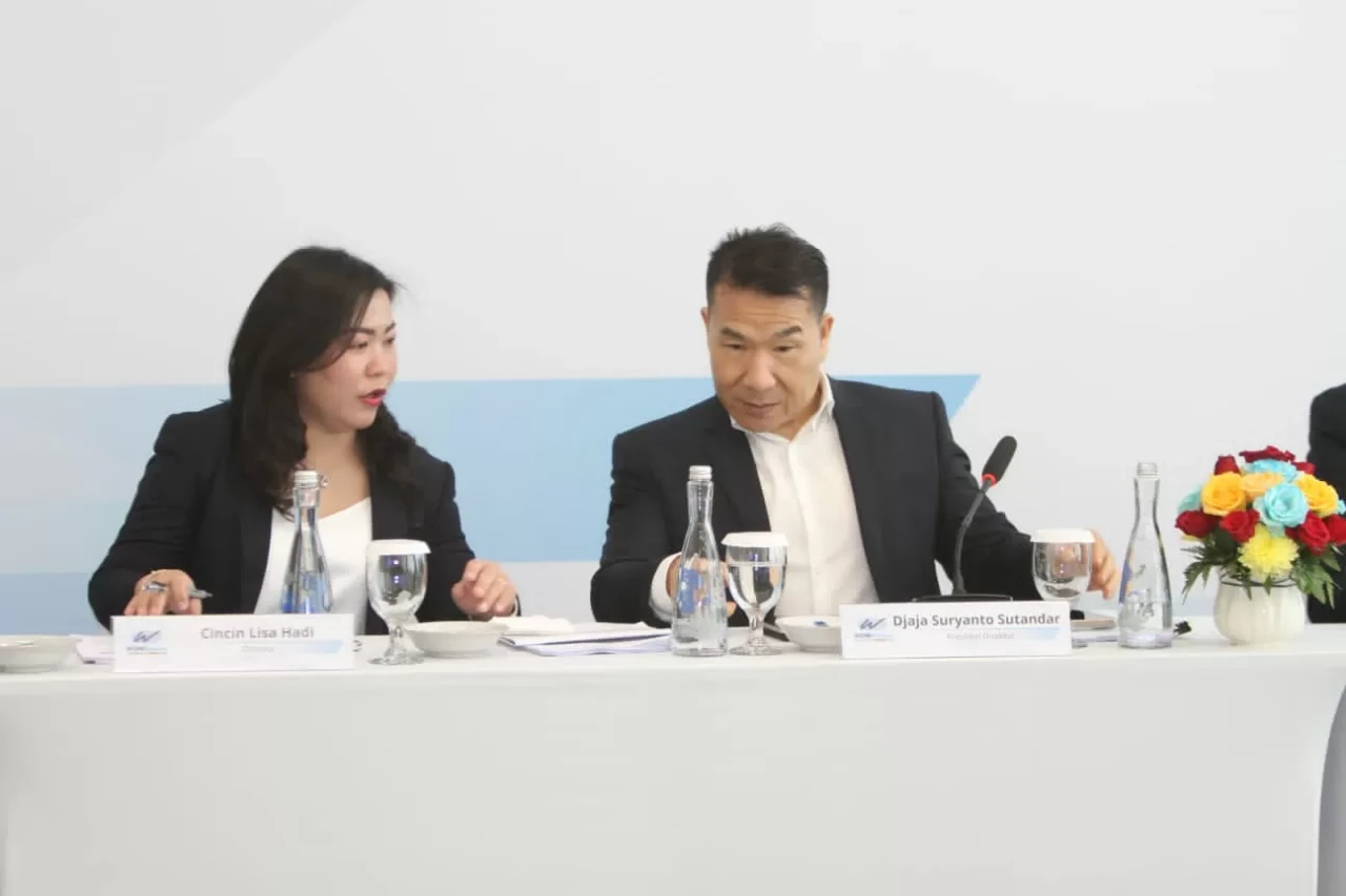WOM Finance Gelar RUPST...
