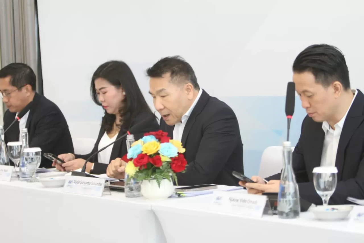WOM Finance Gelar RUPST...