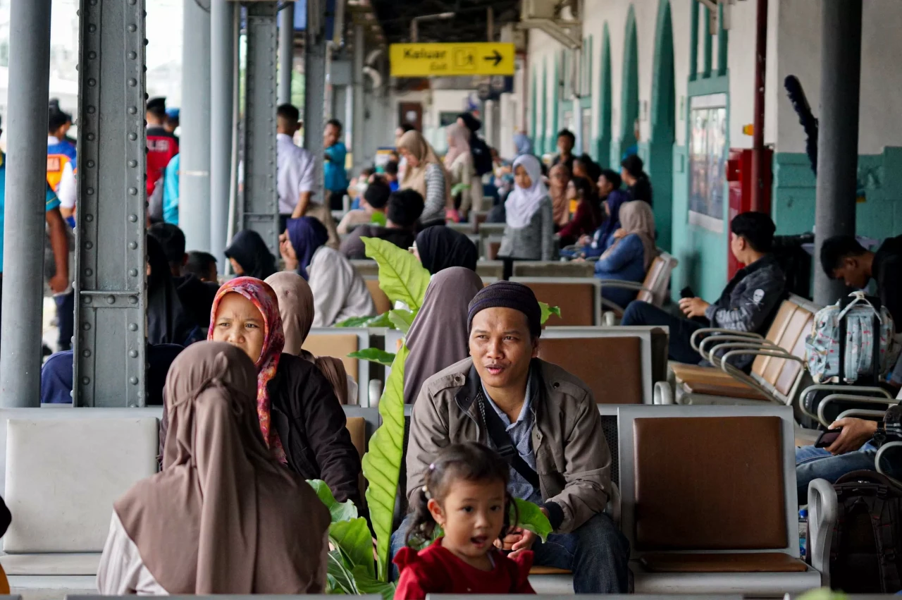 Stasiun Pasar Senen...