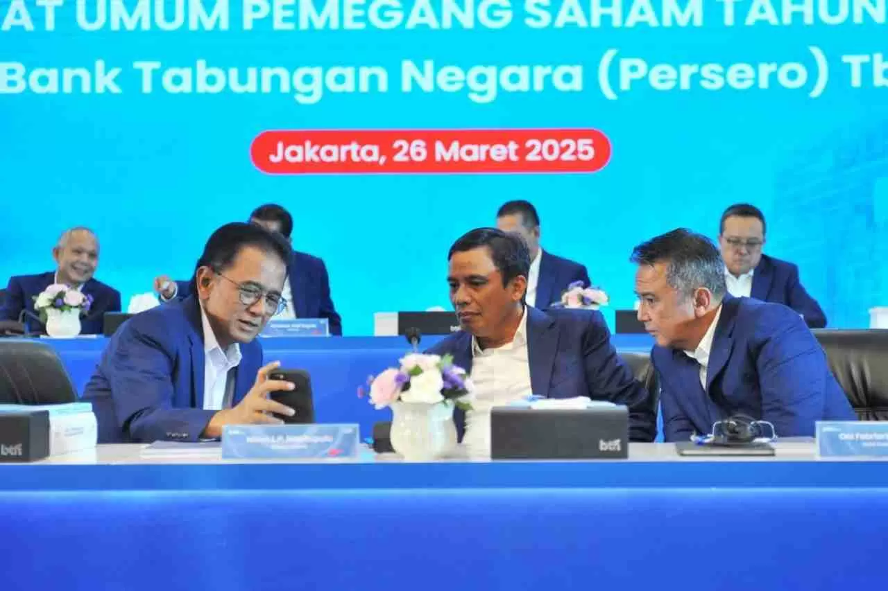 Bagikan Dividen 25 Persen,...
