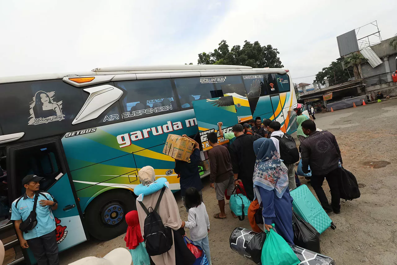 Pemudik Mulai Memadati...