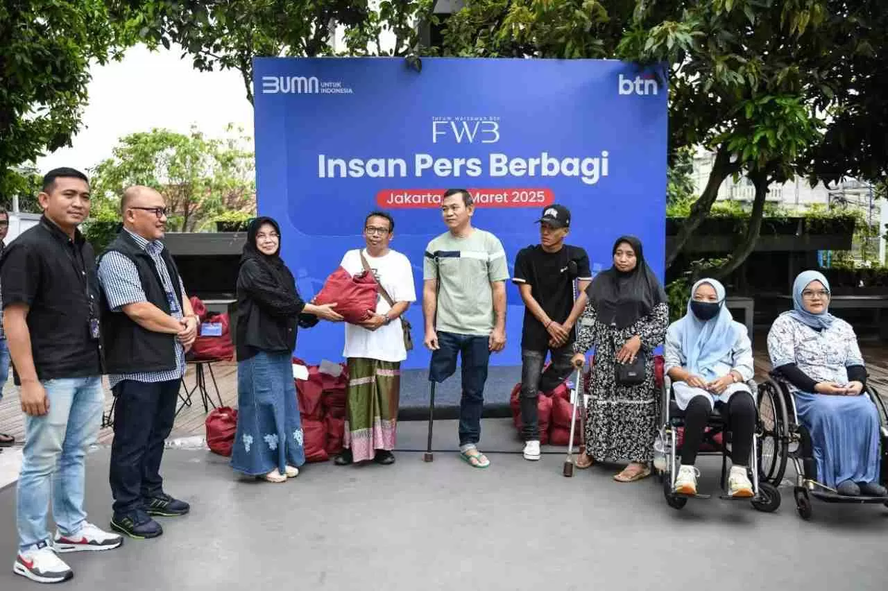 BTN dan Insan Pers Bagikan...