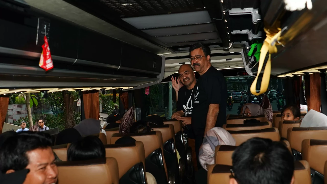 XL Gelar Mudik Bareng...