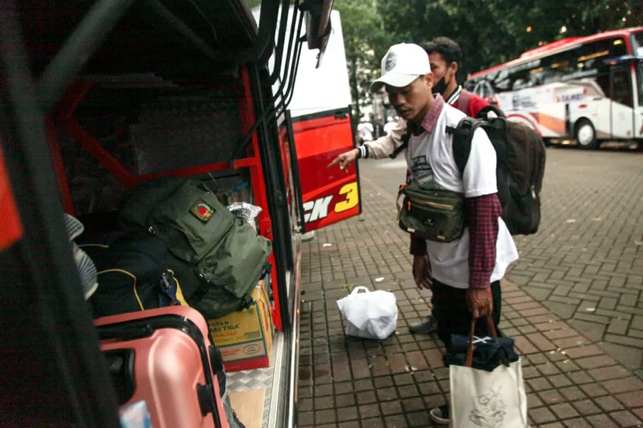 Mudik Aman Sampai Tujuan,...