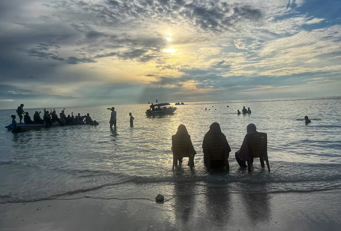 Pesona Pantai Panrangluhu:...