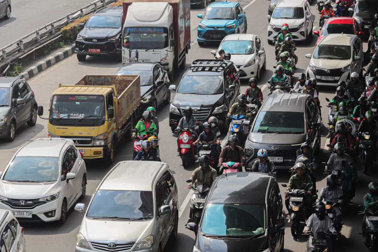 Liburan Panjang Usai,...