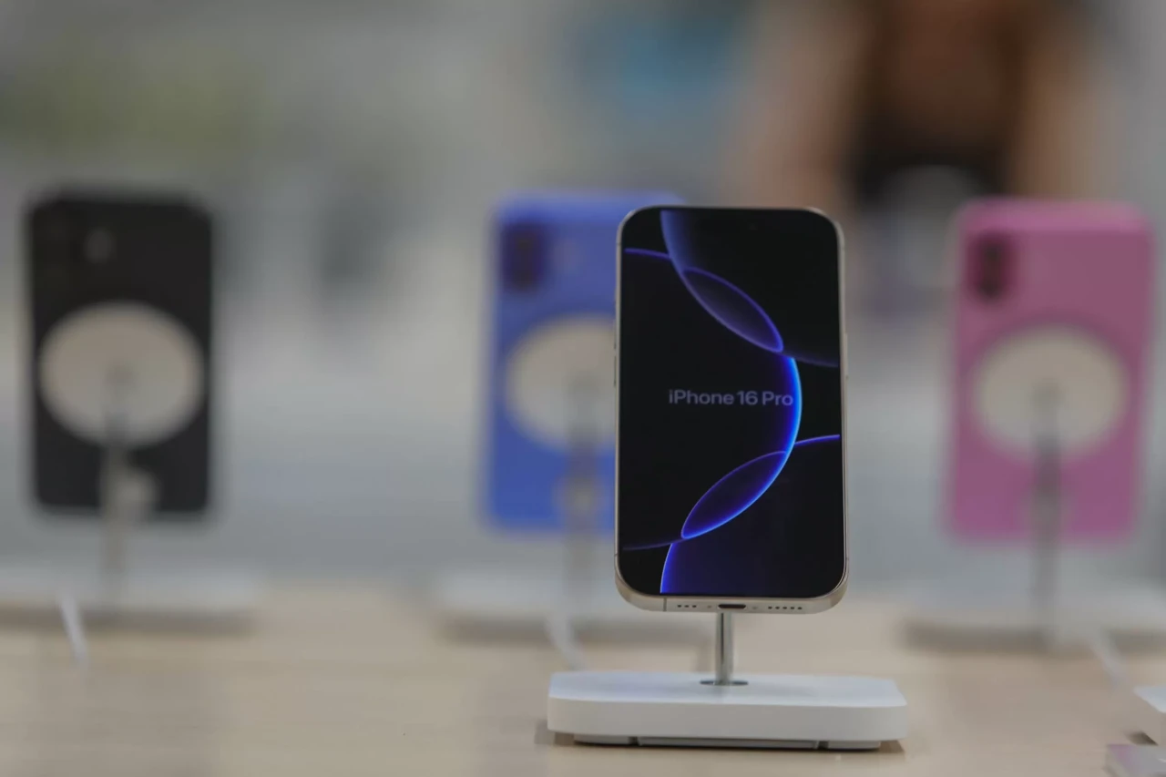 Iphone 16 Series Resmi...
