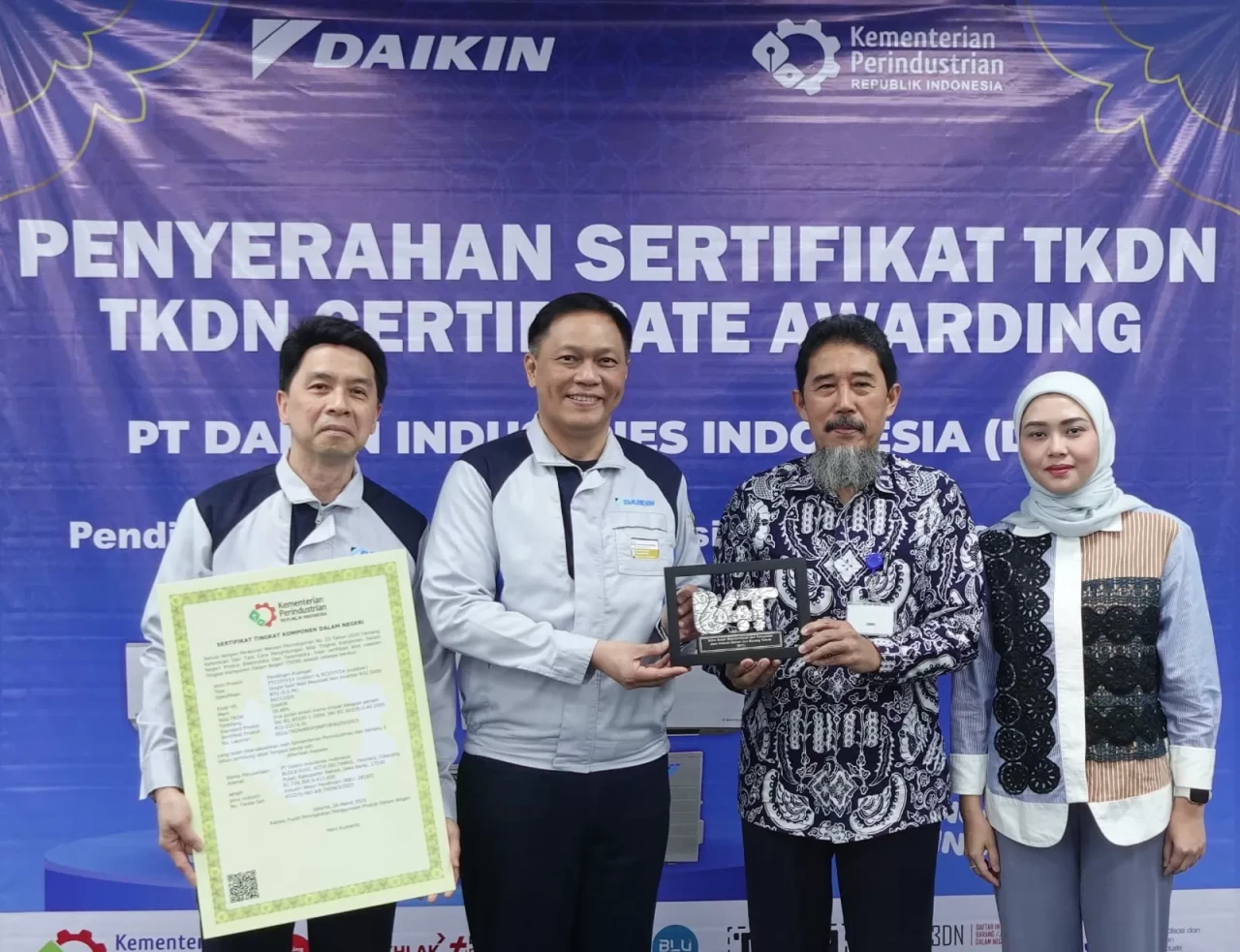 Daikin Indonesia Terima...