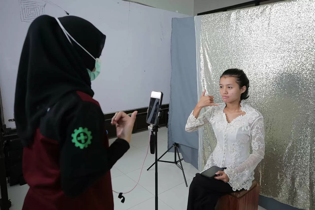 Pemprov DKI Buka Pelatihan...