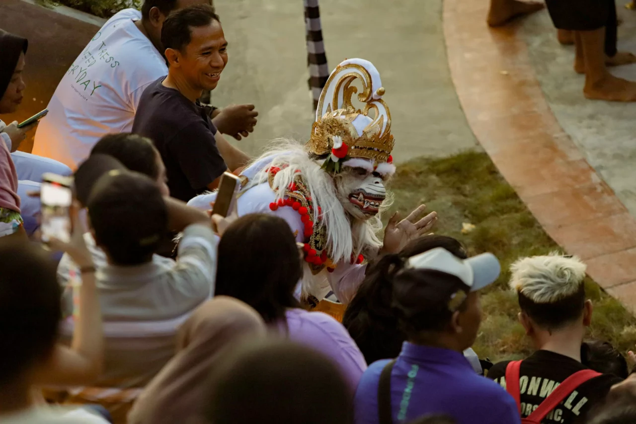 Pertunjukan Tari Kecak...