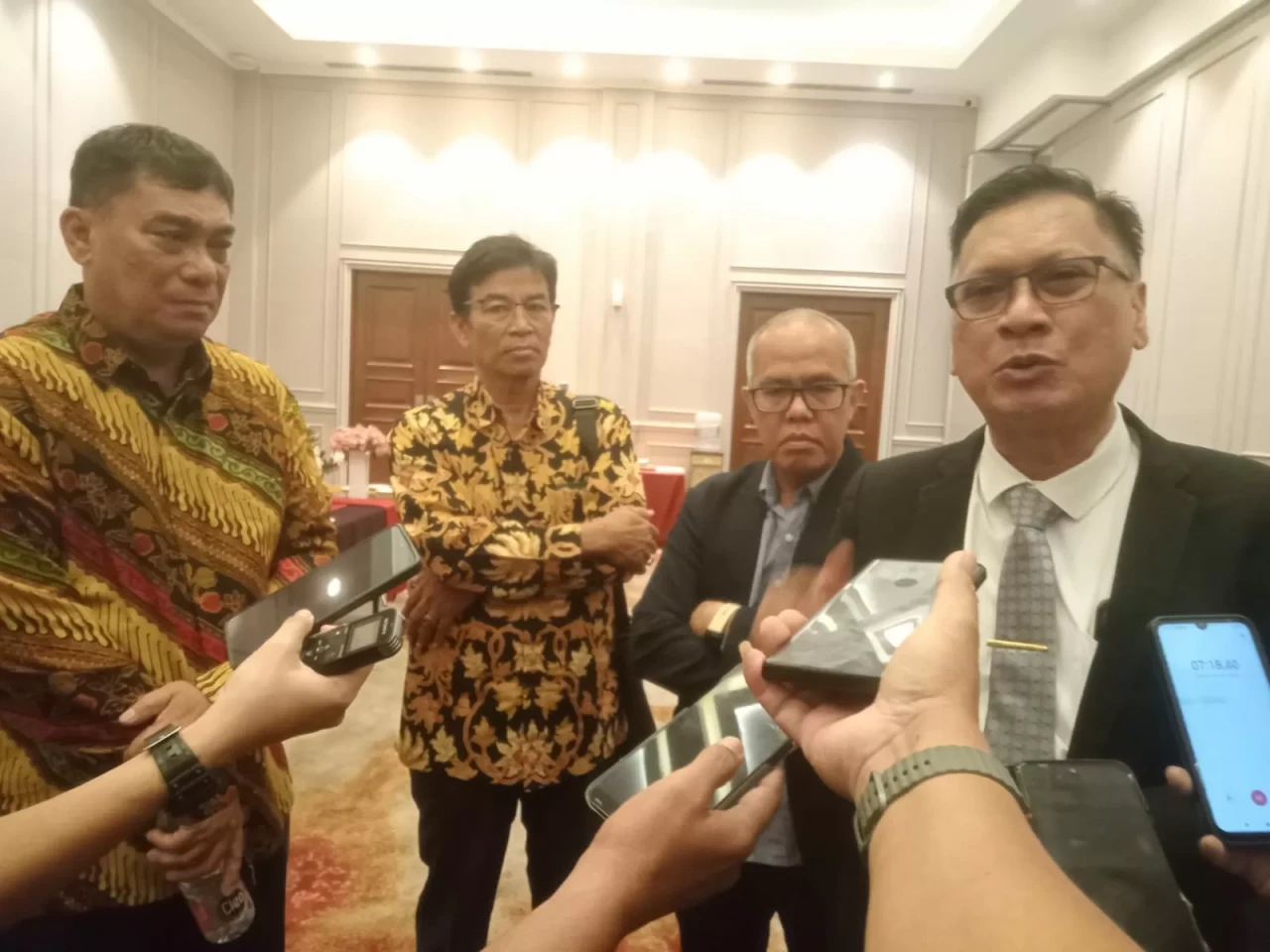 Jaga Kepercayaan Publik,...