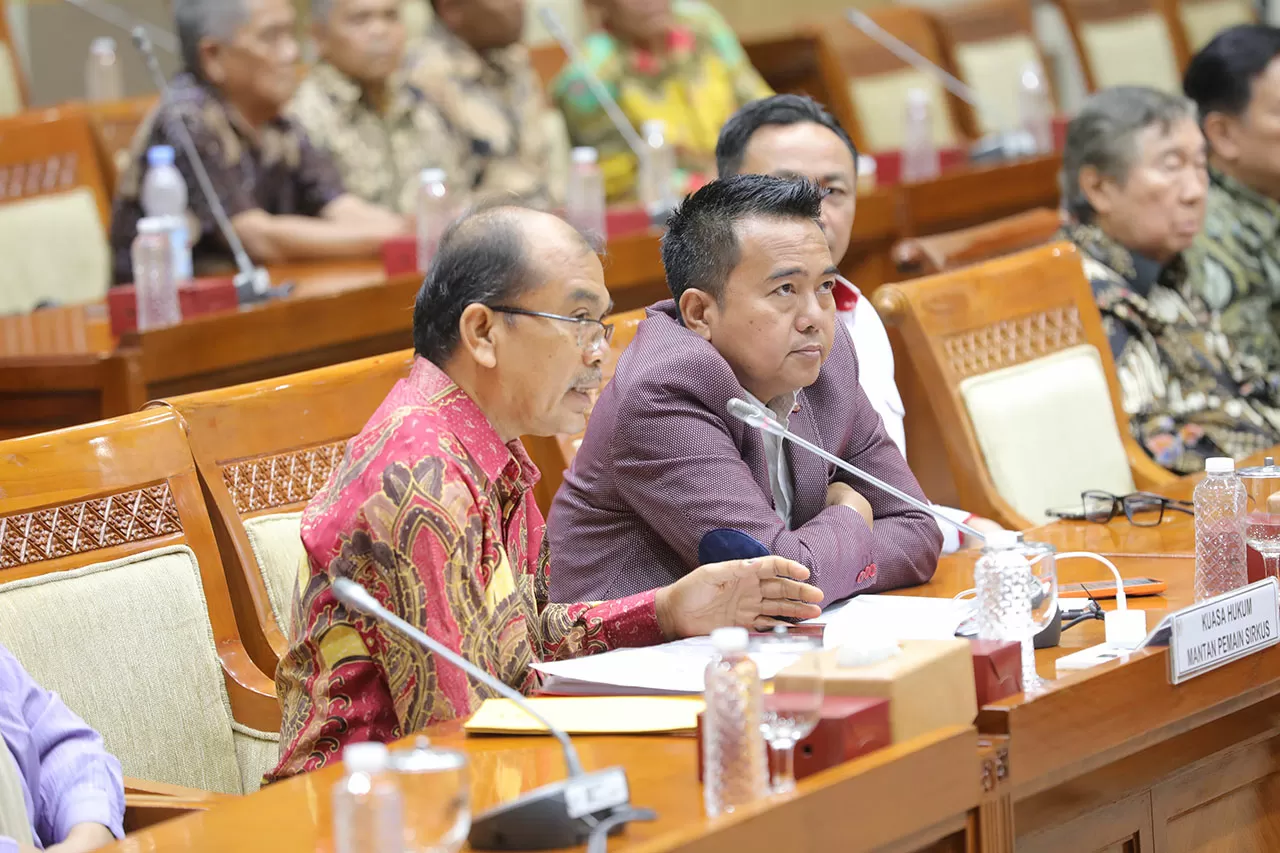 Mantan Pemain Sirkus...