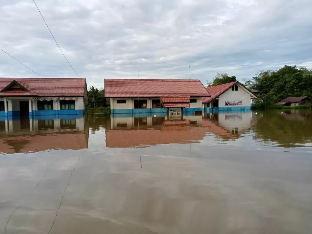 Banjir Landa 9 Kecamatan...
