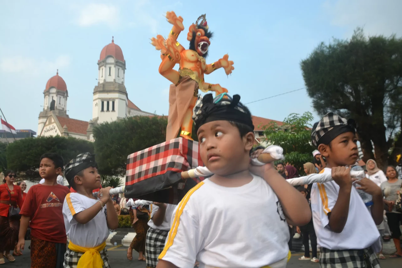 Kemeriahan Karnaval...