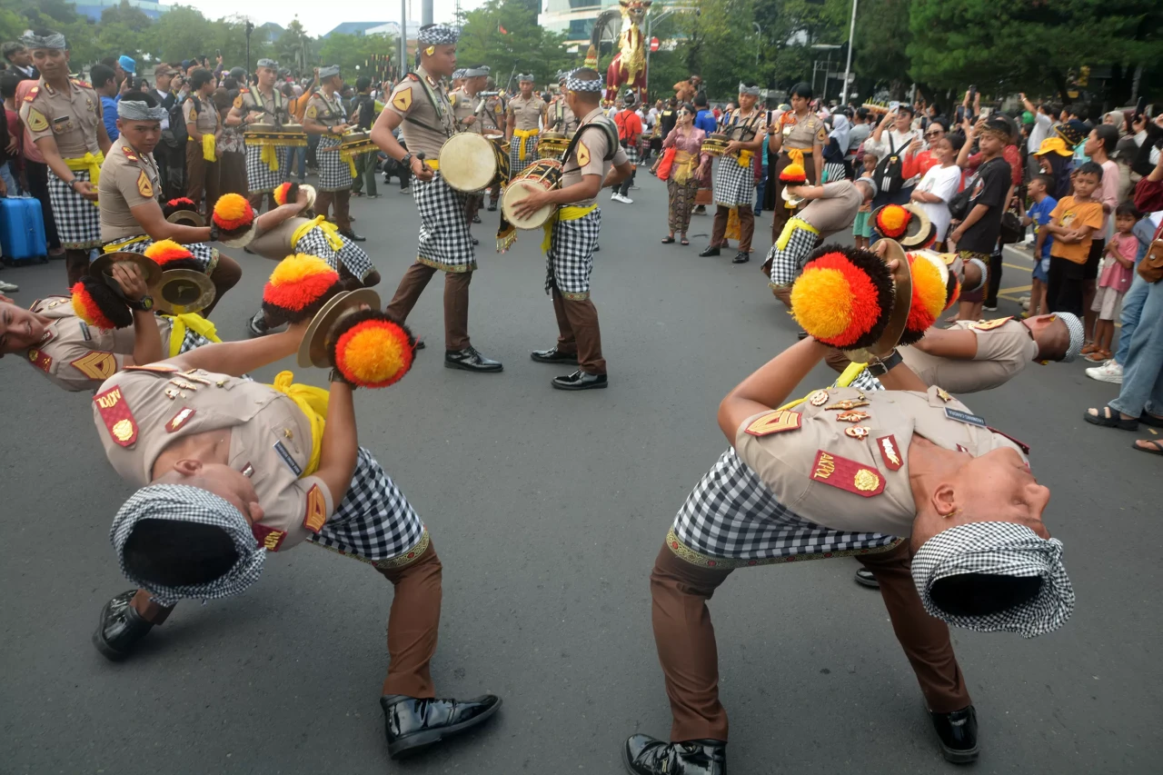 Kemeriahan Karnaval...