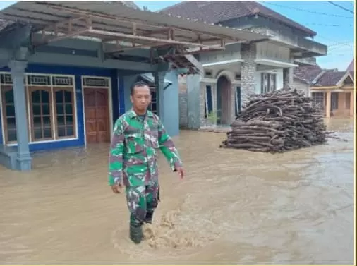Tanggul Sungai Godo...