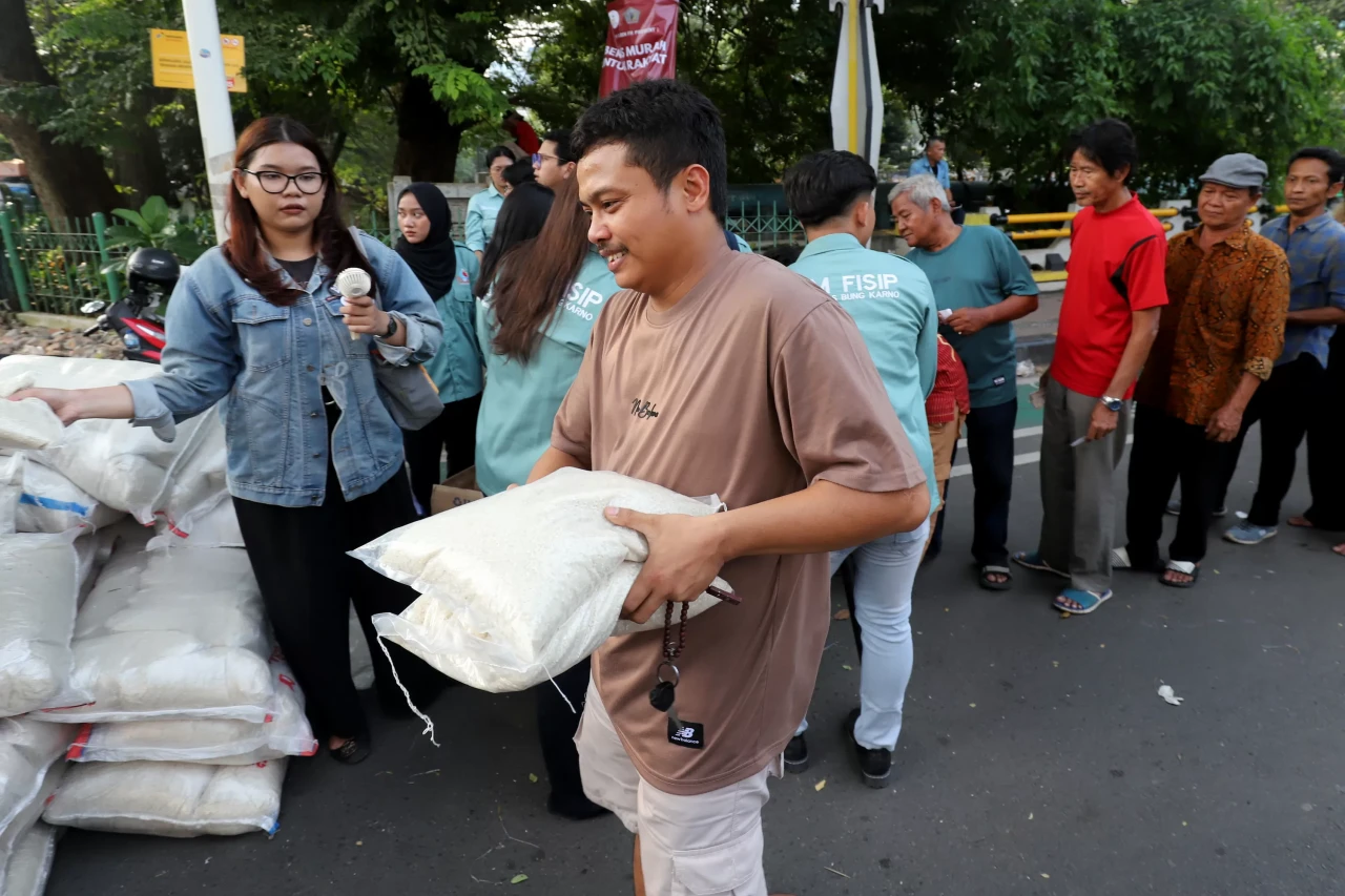 Mahasiswa UBK Gelar...