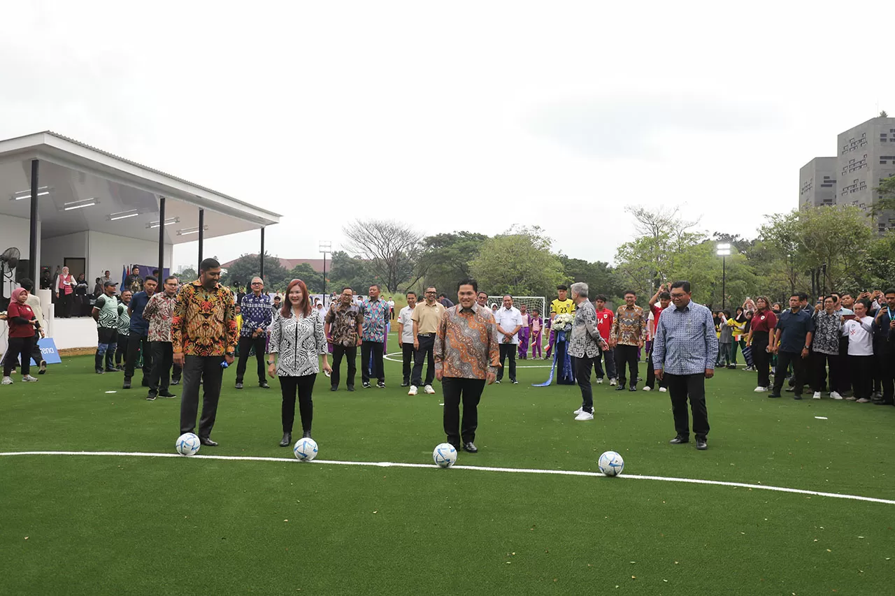Peresmian FIFA Arena...