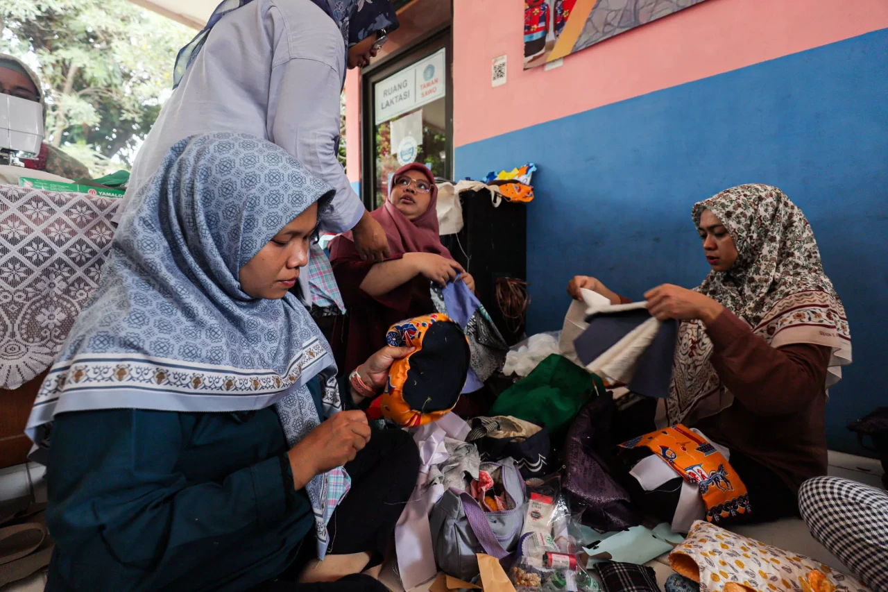 Pelatihan Kerajinan...