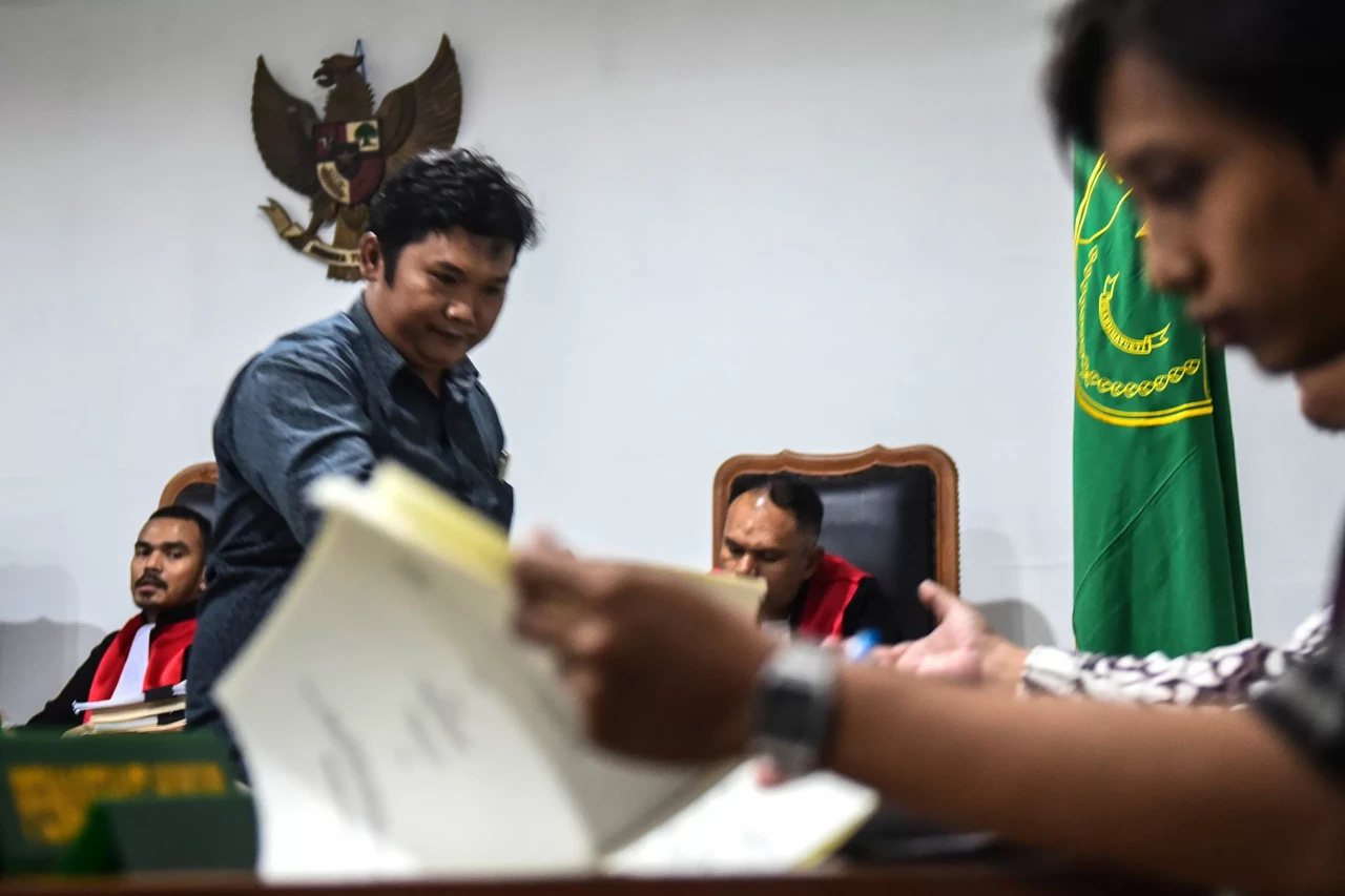 Potret Saksi Ahli di...