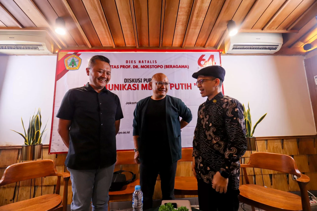 Diskusi Komunikasi Merah...