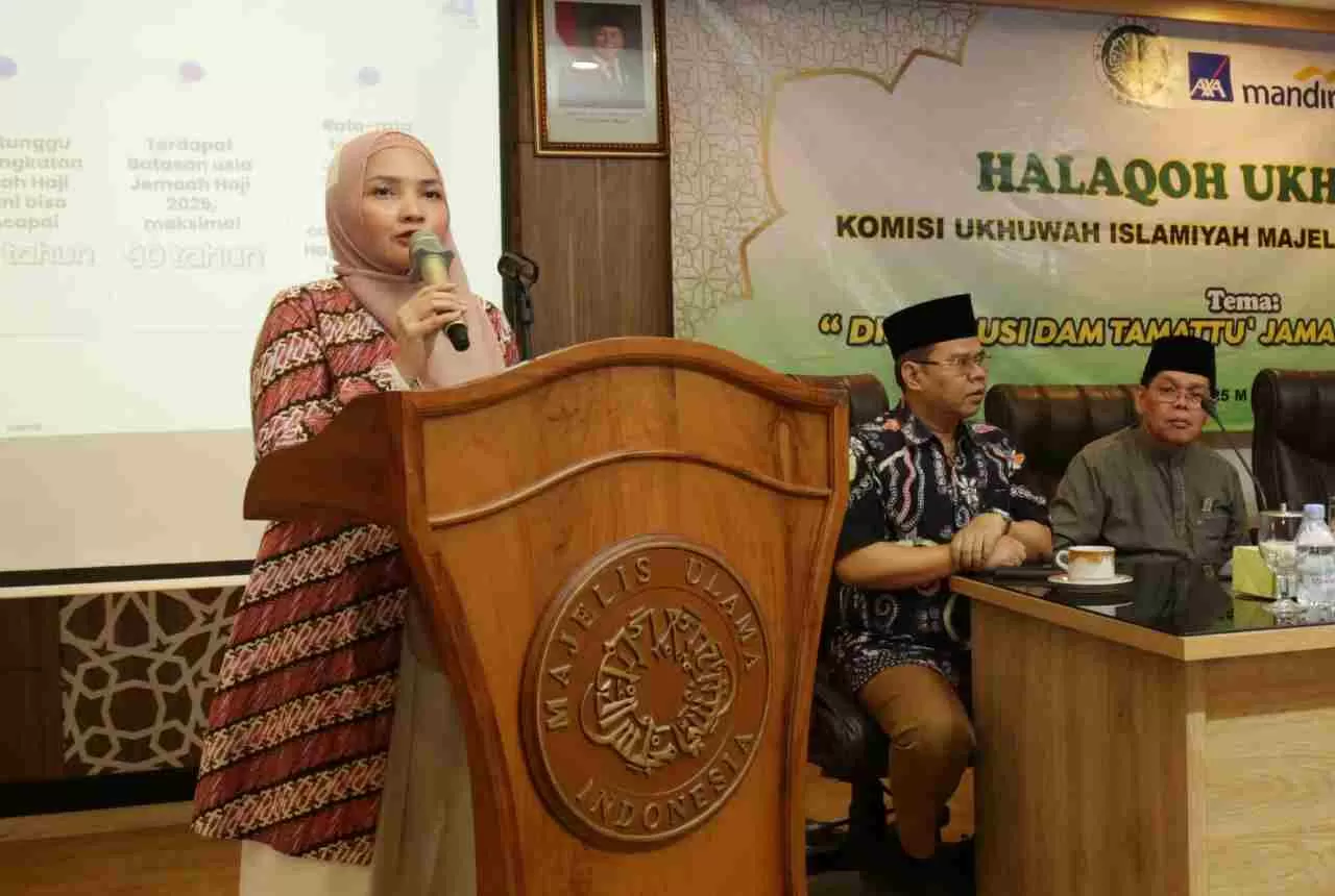 AXA Mandiri Salurkan...