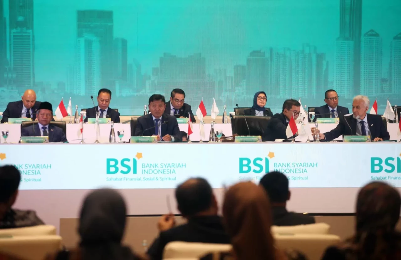 Gelar RUPST, BSI Tetapkan...