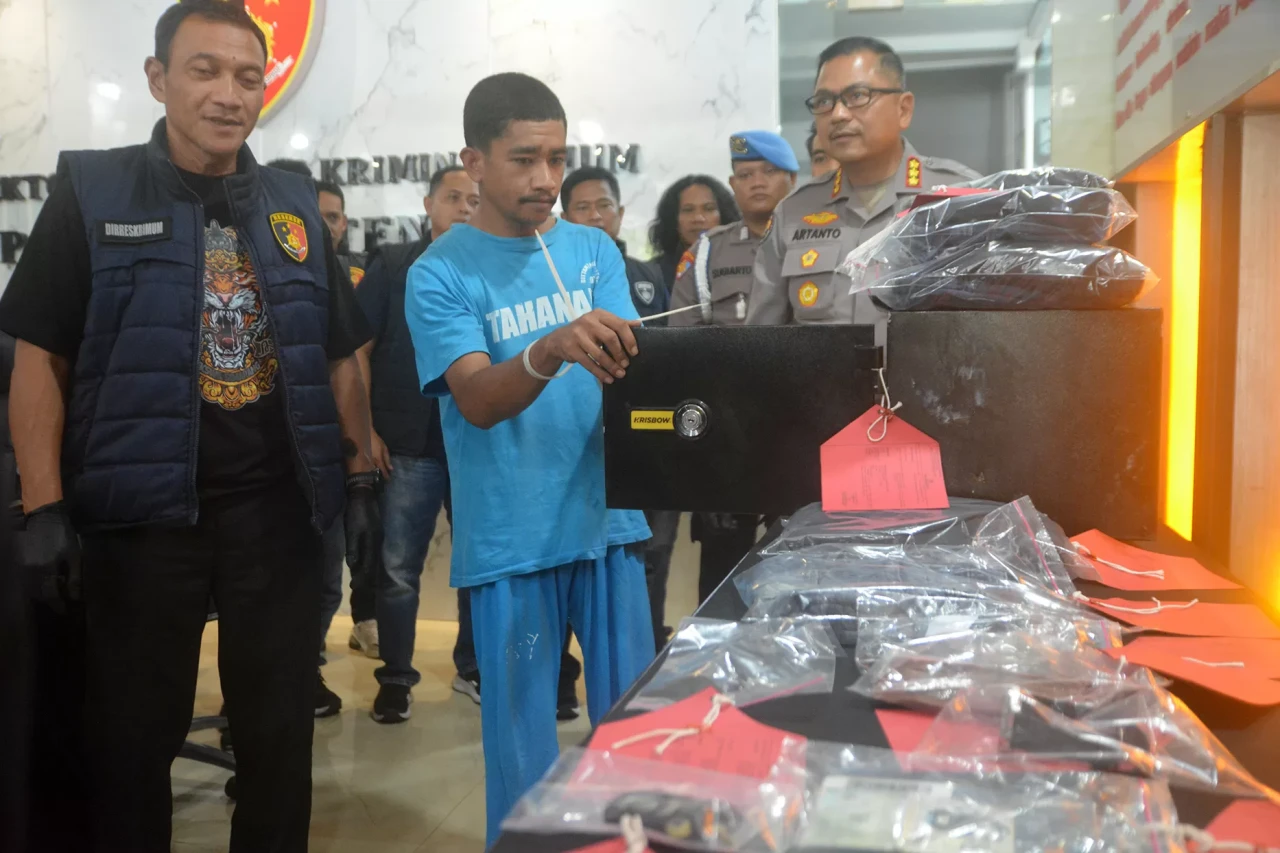 Polda Jateng Bekuk Residivis...