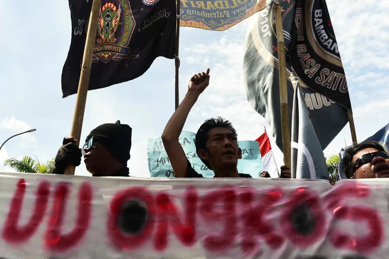 Potret Aksi Damai Driver...