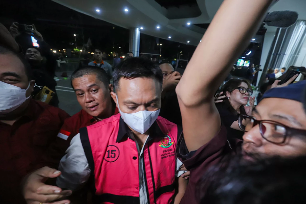 Kejagung Tetapkan Tiga...