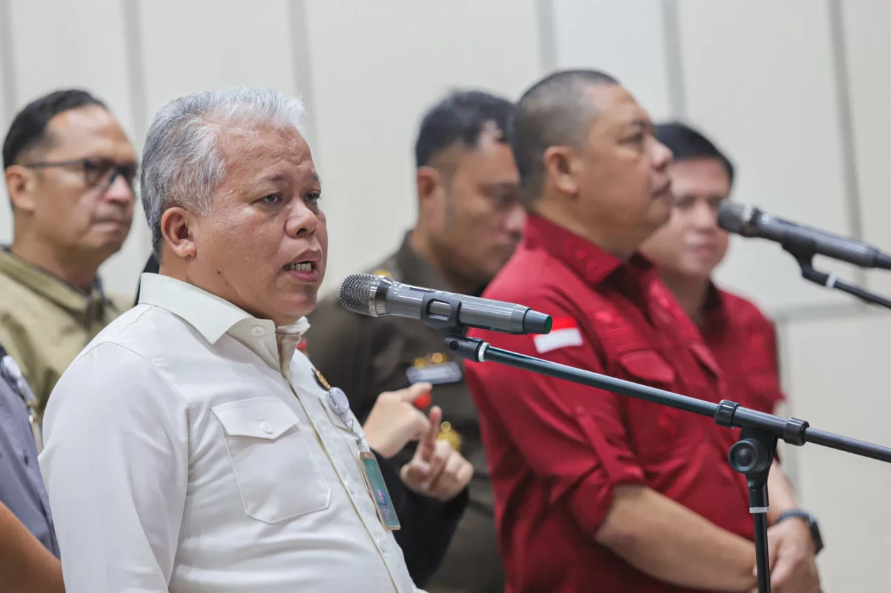 Kejagung Tetapkan Tiga...