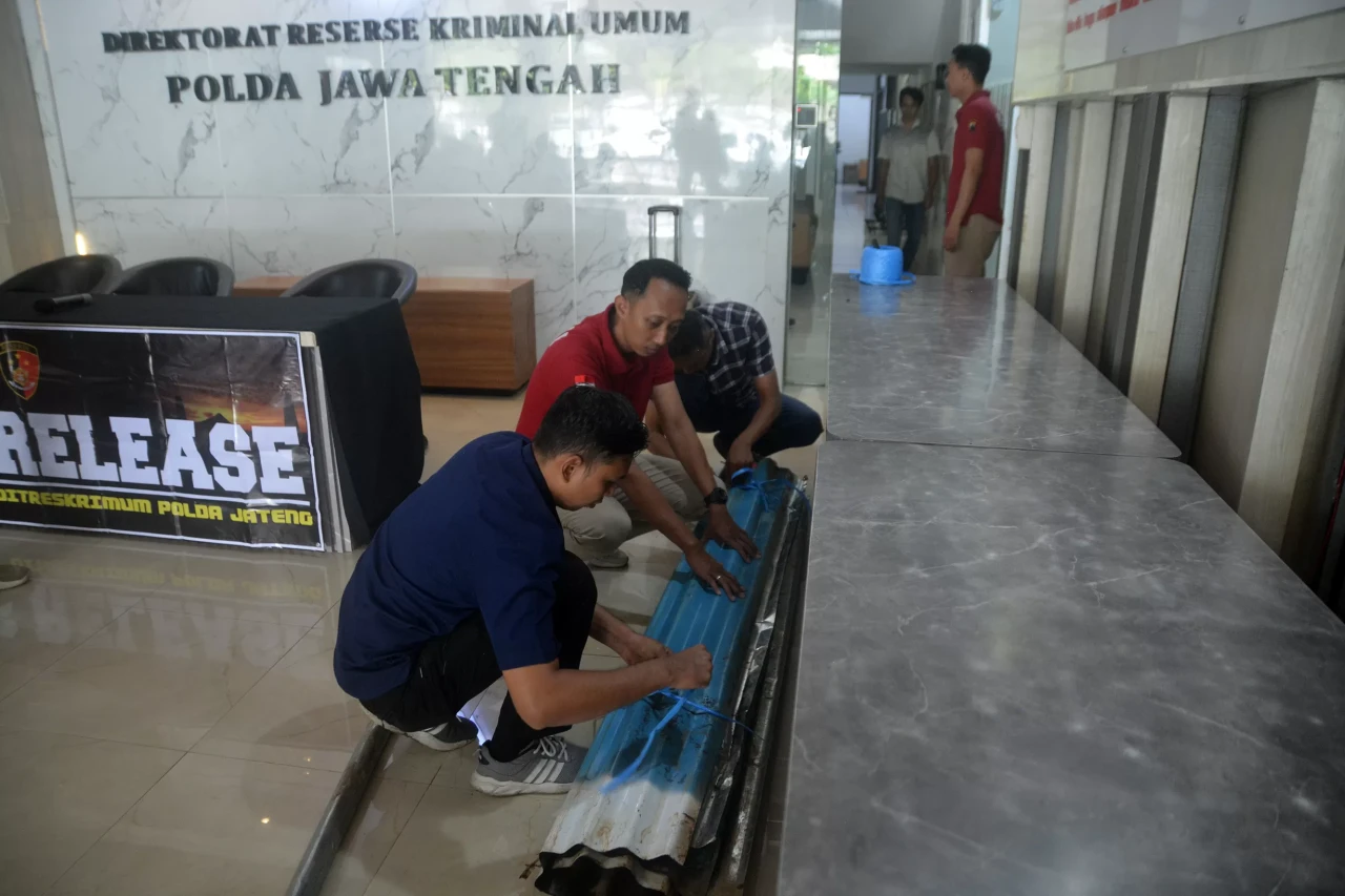 Tampang Empat Anggota...