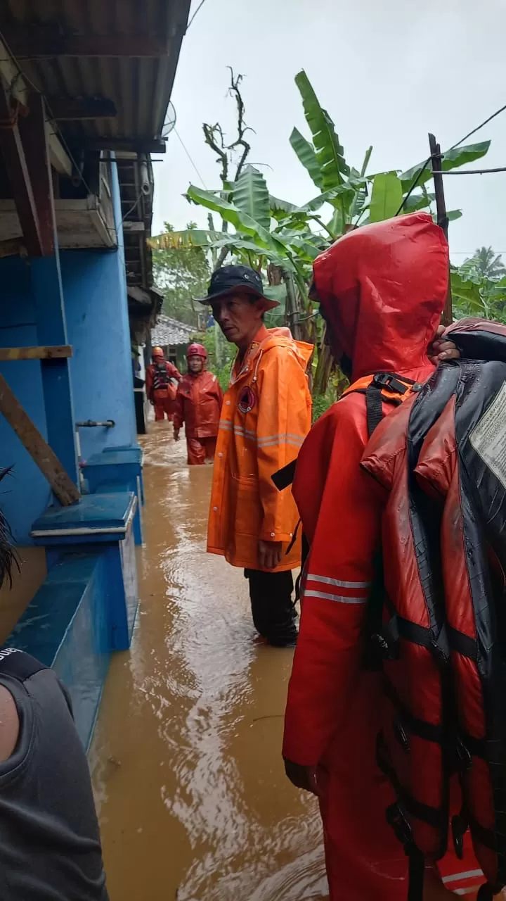 Penanganan Banjir di...