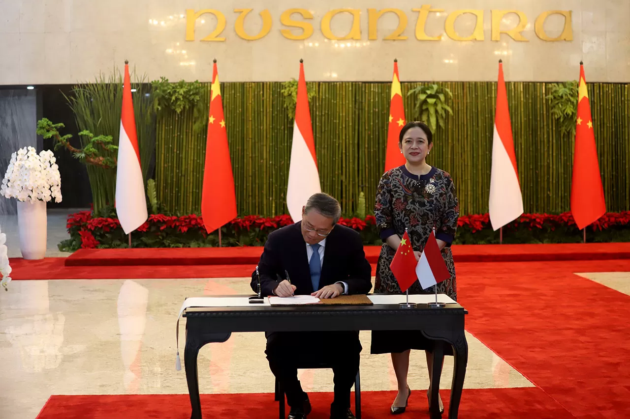 DPR RI Terima Kunjungan...