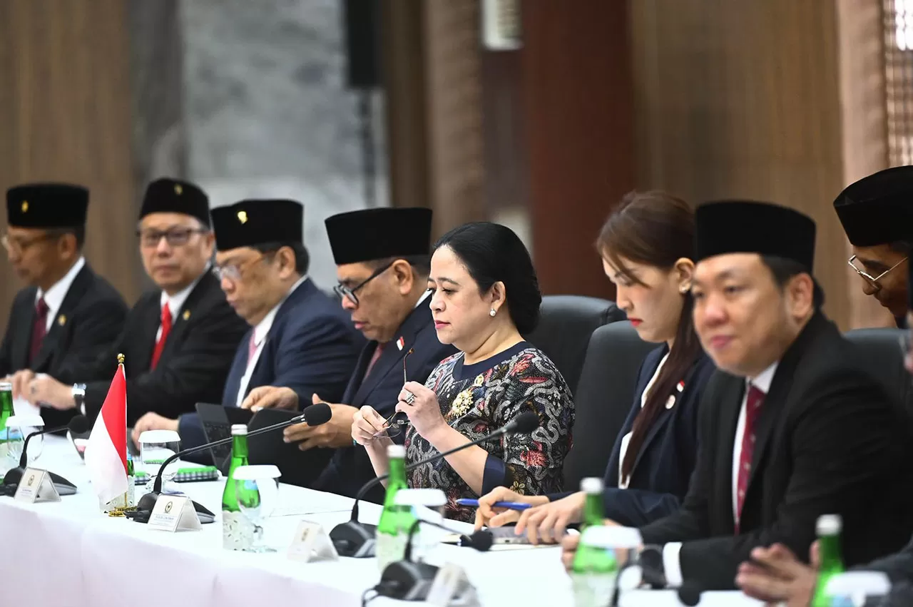 DPR RI Terima Kunjungan...