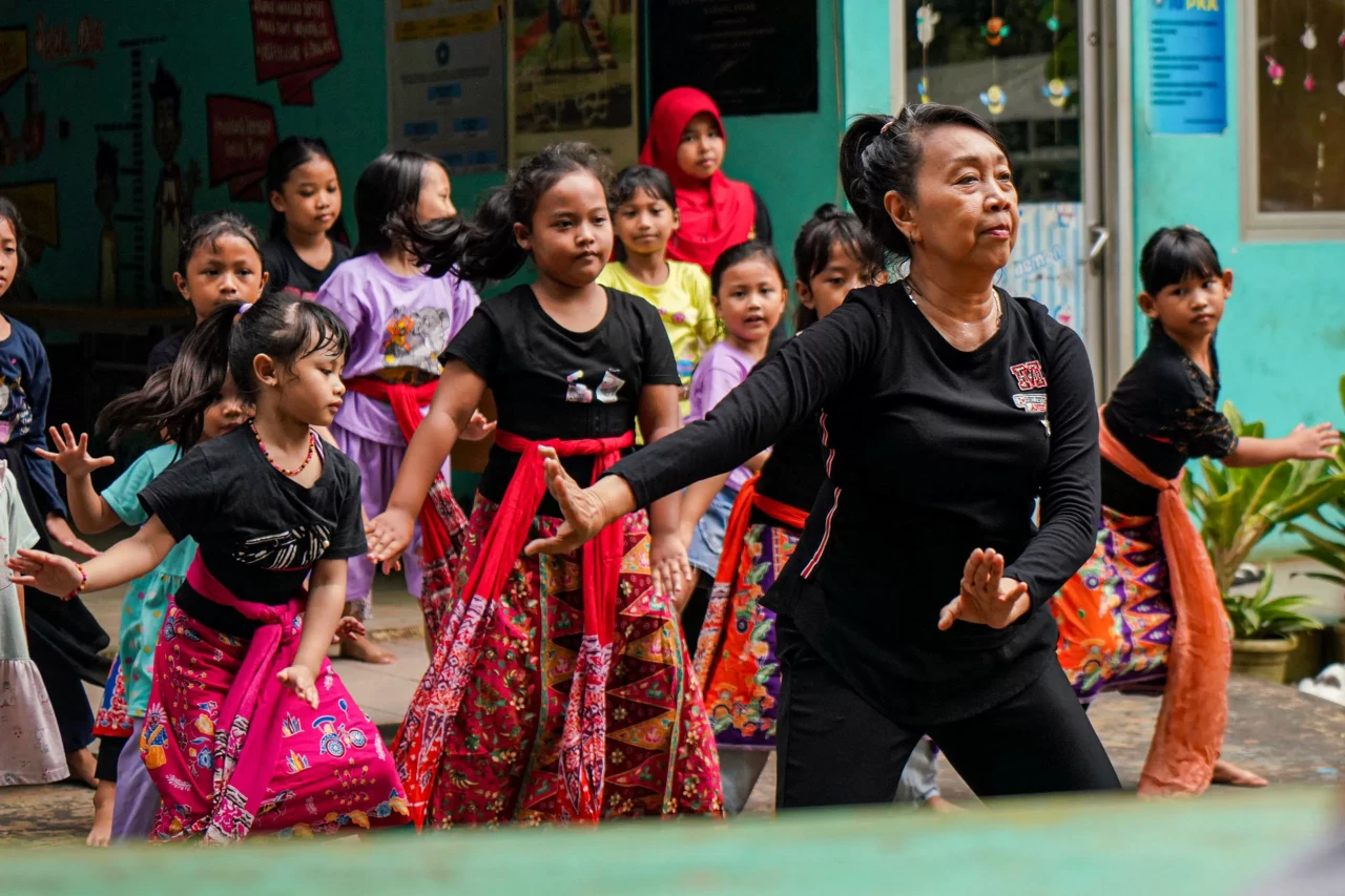 Pelatihan Tari Tradisional,...