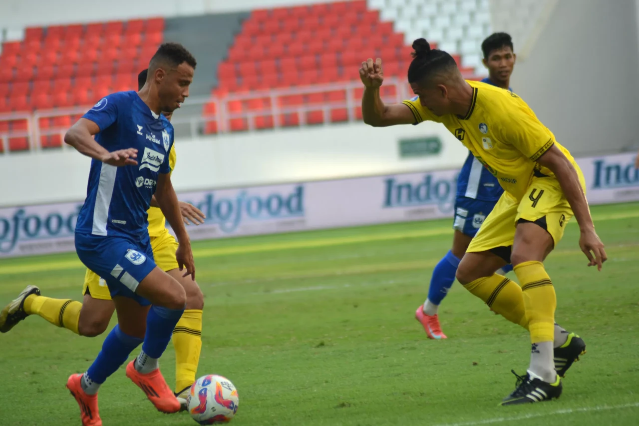 PSIS Semarang Tutup...