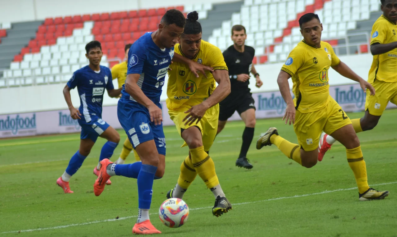 PSIS Semarang Tutup...