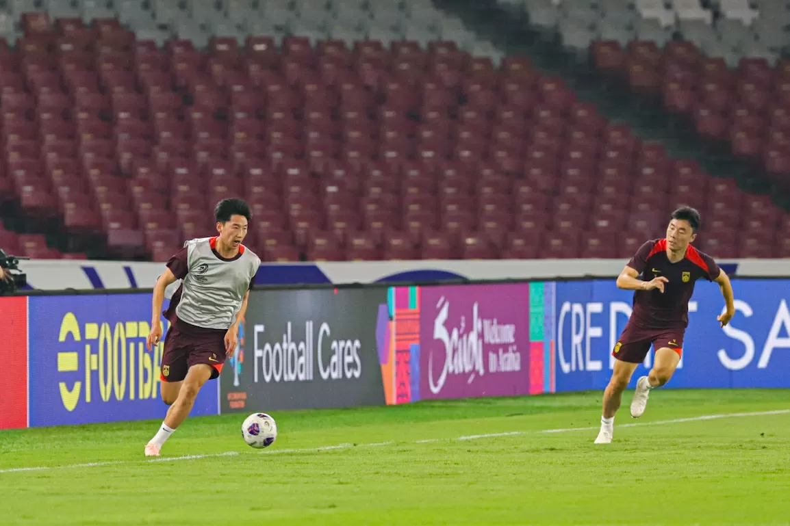 Melihat Latihan Timnas...