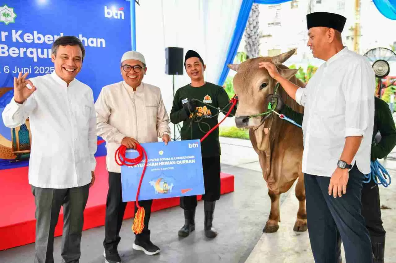 Tebar Keberkahan Idul...