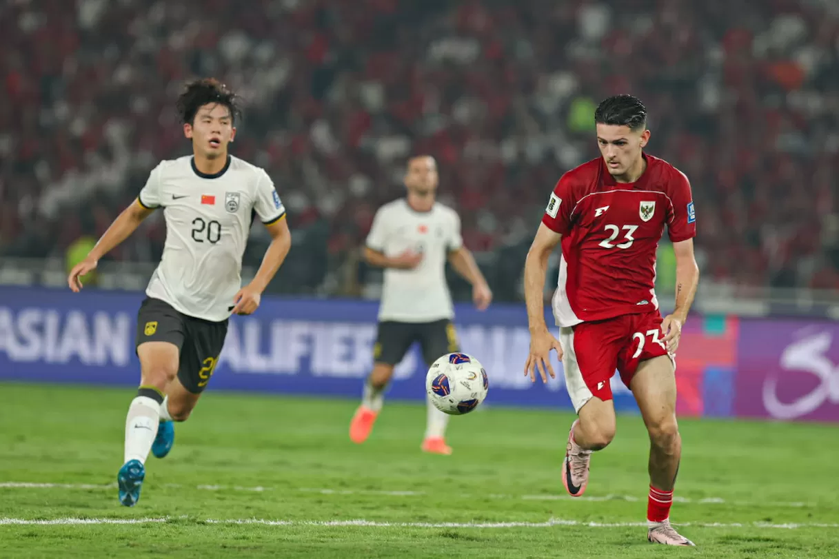 Taklukan China, Timnas...