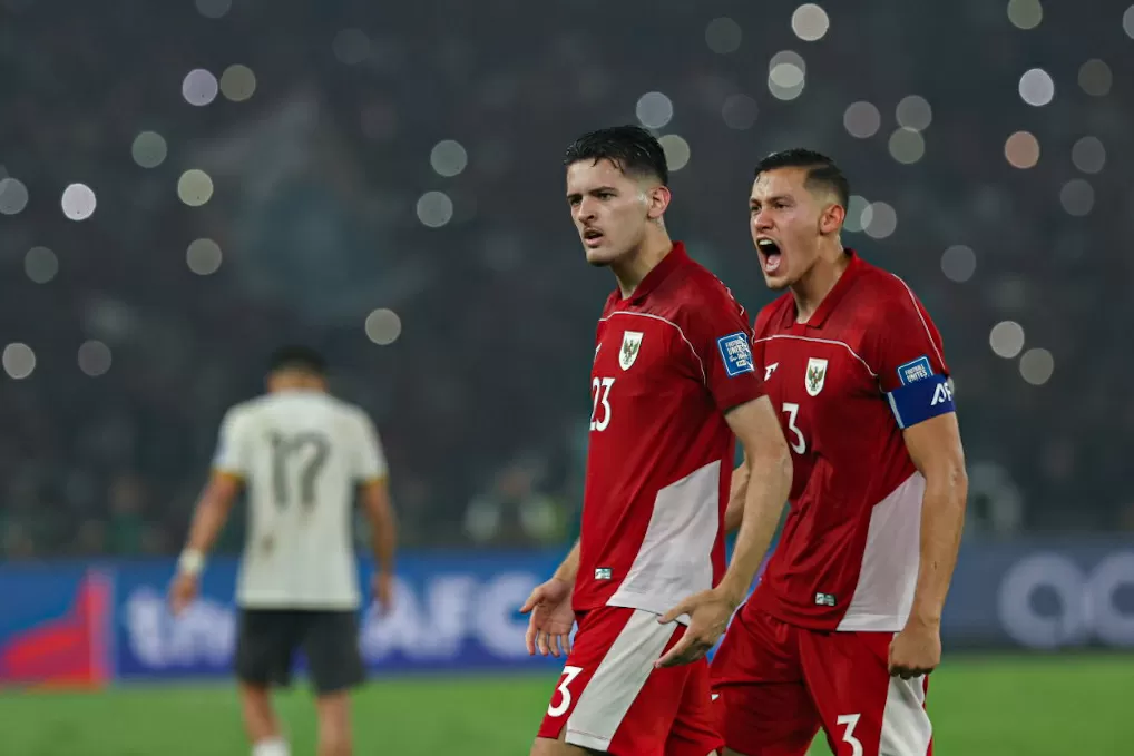 Taklukan China, Timnas...