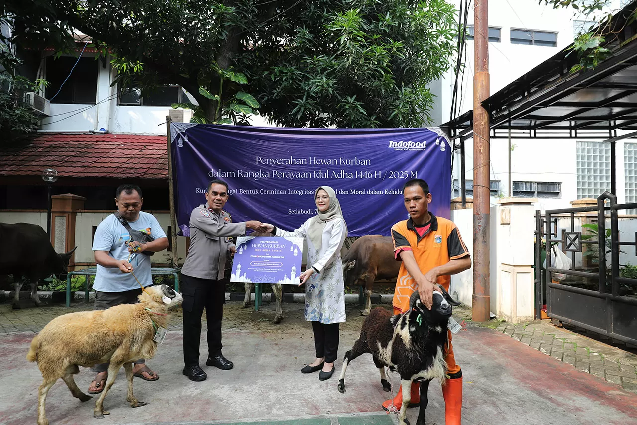 Indofood Berikan Bantuan...