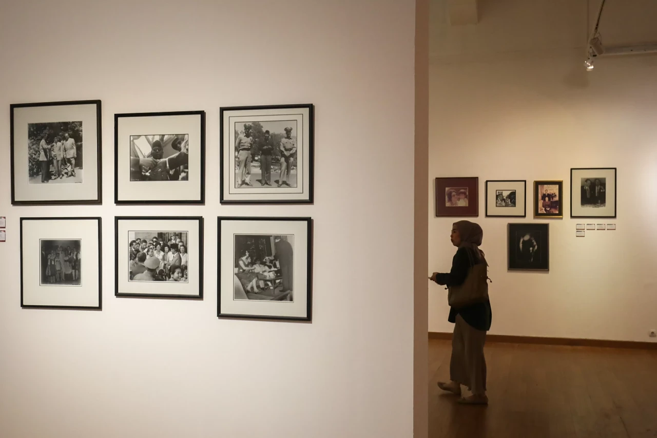 Menengok Pameran Gelegar...
