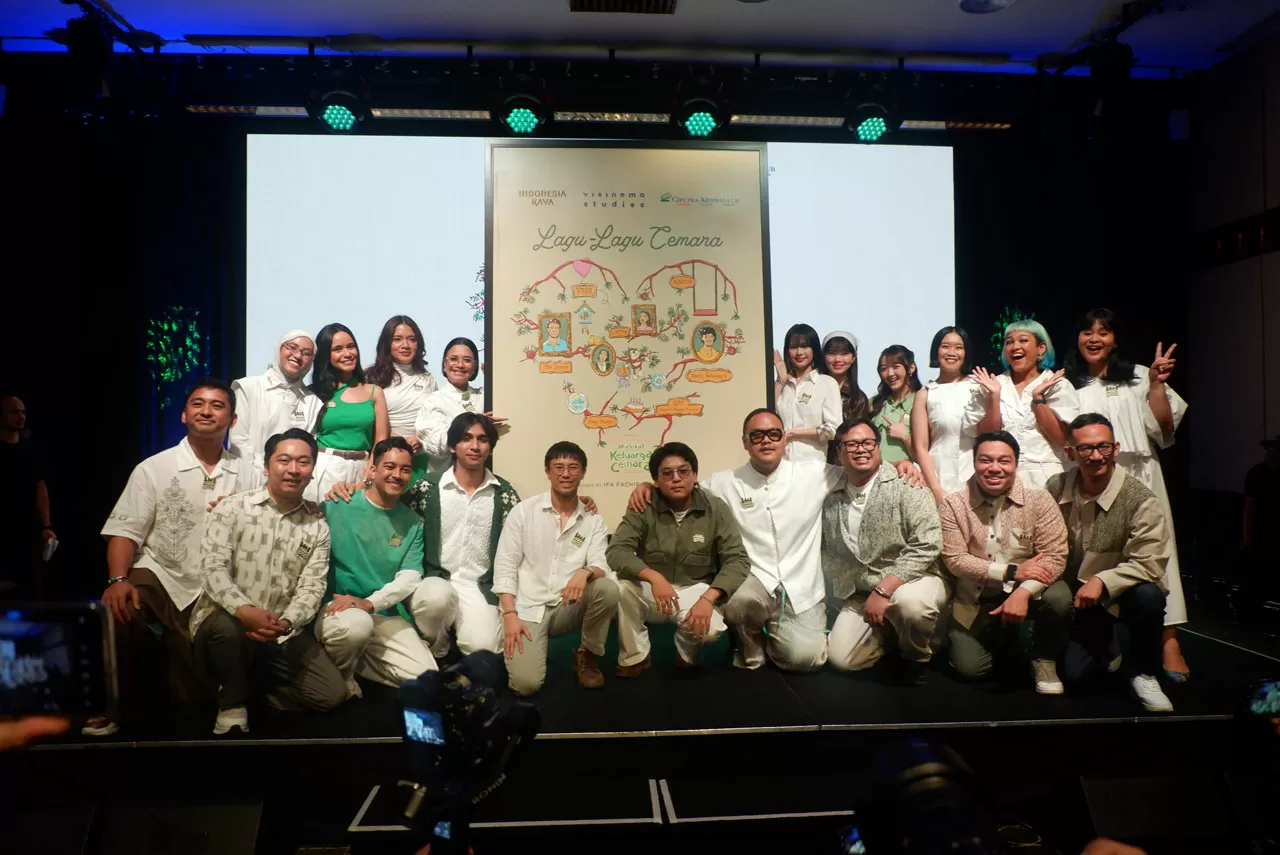 Visinema Rilis Album...